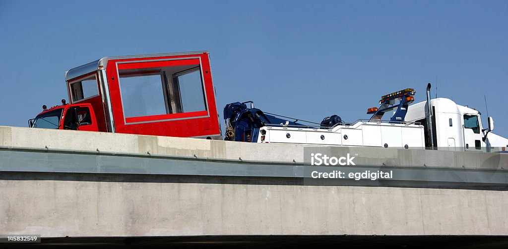 Remolque el coche - Foto de stock de Accidente de automóvil libre de derechos