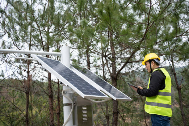 istock Inspection of solar power generation facilities 1458325758