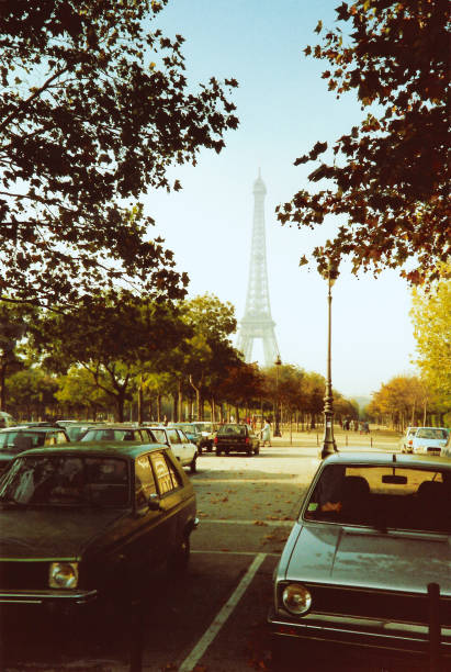 http://i141.photobucket.com/albums/r58/uagadugu/BANNERPARIS.jpg