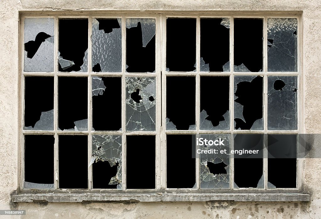 broken ventana) - Foto de stock de Color negro libre de derechos