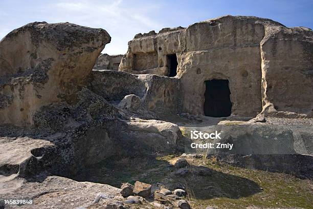 Prehistoryczne Ruiny Jaskiniadwelling - zdjęcia stockowe i więcej obrazów Antyki - Antyki, Aranżacja, Archeologia