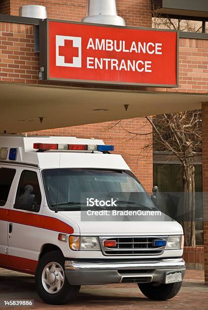 Ambulance Entrance To Er Stock Photo - Download Image Now - Ambulance, Hospital, Emergency Sign
