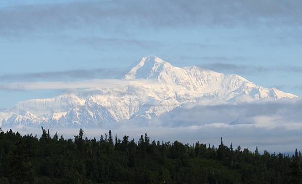Mt. McKinley peak in der Nähe von Denali in Alaska – Foto
