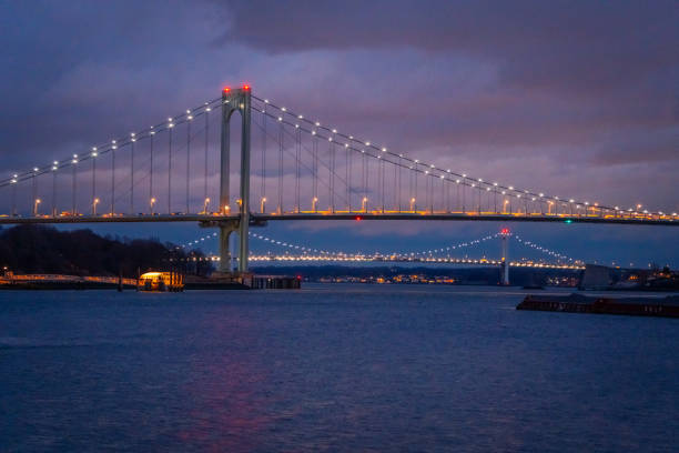 istock New York White Stone Bridge Landscape 1458412505
