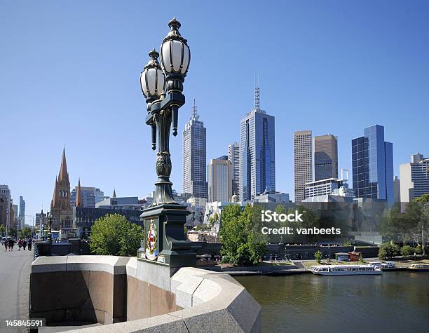 Ver En El Centro De Negocios De Melbourne Foto de stock y más banco de imágenes de Aire libre - Aire libre, Arquitectura exterior, Australia