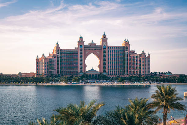 UAE. Atlantis the Palm is a luxury 5 star hotel built on an artificial island Dubai, United Arab Emirates. November 27th, 2022. Atlantis the Palm is a luxury 5 star hotel built on an artificial island atlantis the palm stock pictures, royalty-free photos & images