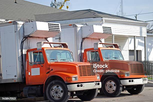 Camión Dos Foto de stock y más banco de imágenes de Almacén - Almacén, Almacén de distribución, Caja