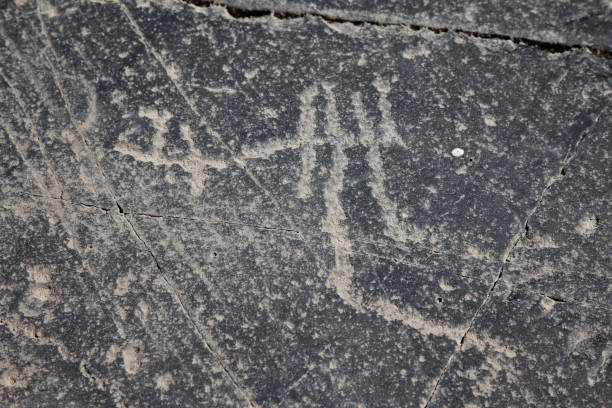 istock SOUTH AFRICAN PETROGLYPHS: DRIEKOPSEILAND 1458471134