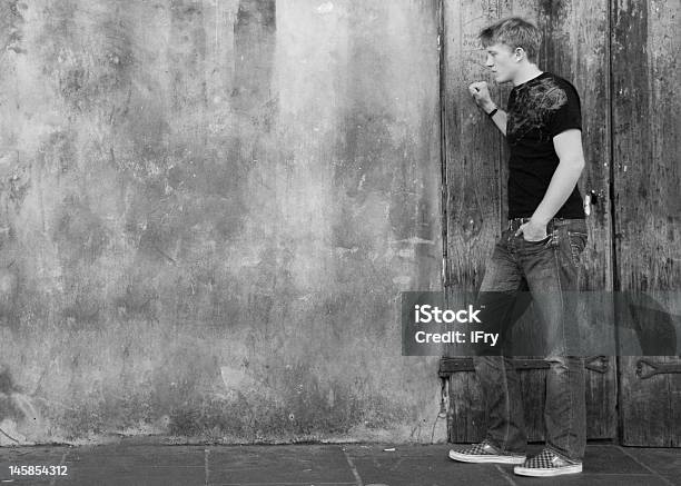 Preservação Hall - Fotografias de stock e mais imagens de Adolescente - Adolescente, Adulto, Alto - Altura Humana