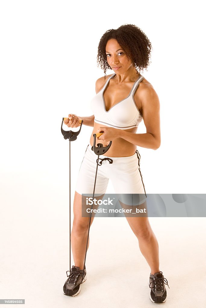 Этнические женщина, физические упражнения с Эластичная лента - Стоковые фото 30-39 лет роялти-фри