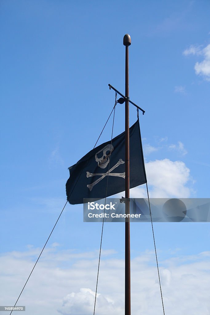 jolly roger-bandeira de pirata - Foto de stock de Acenar royalty-free