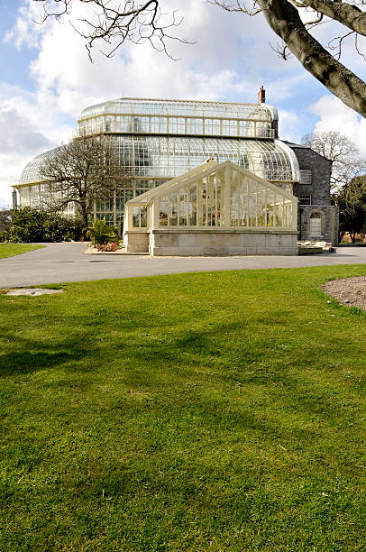istock Botanic Gardens - Dublin Ireland 145854975
