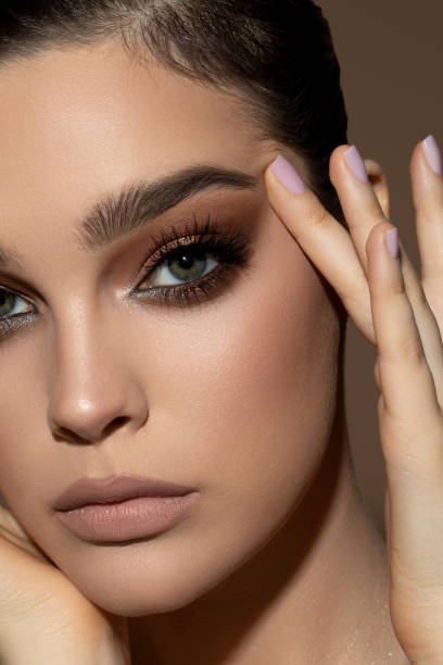 Young woman with perfect skin and make-up Young woman with perfect skin and make-up eyeshadow stock pictures, royalty-free photos & images