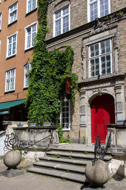 istock Example of stoop (small porch) in Gdansk, Poland 1458557989