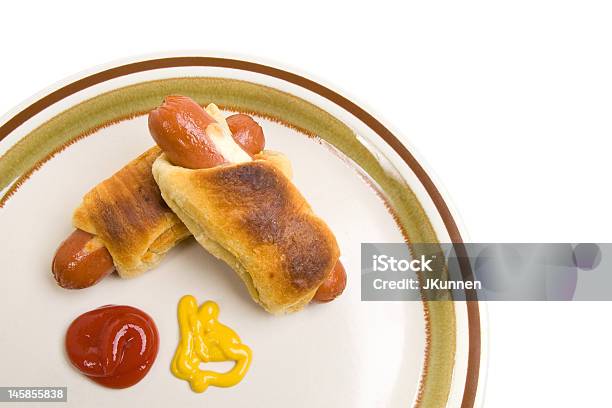 Suínos Em Cobertor - Fotografias de stock e mais imagens de Almoço - Almoço, Amarelo, Biscoito de Cão