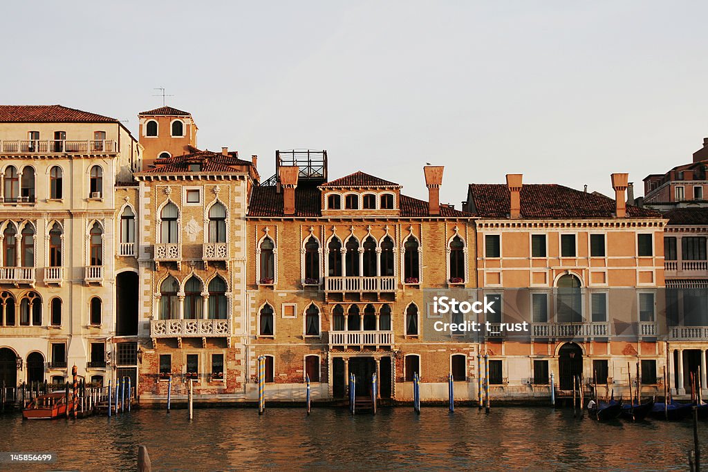 Venedig, Italien-Wasser der Gebäudefassade - Lizenzfrei Alt Stock-Foto