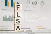 holzblock-mit-den-worten-flsa-akronym-flsa-fair-labor-standards-act.jpg?b=1&s=170x170&k=20&c=Fey3C3wN_VS9n_DzMoZ-t0iss9oLGMwLYx8DdSJBL3g=