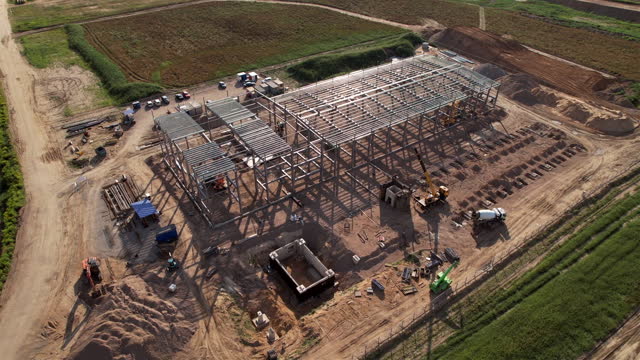 Warehouse Construction from metal structure.