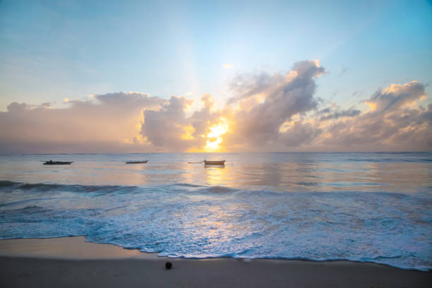 istock Beautiful sunrise at ocean 1458884773