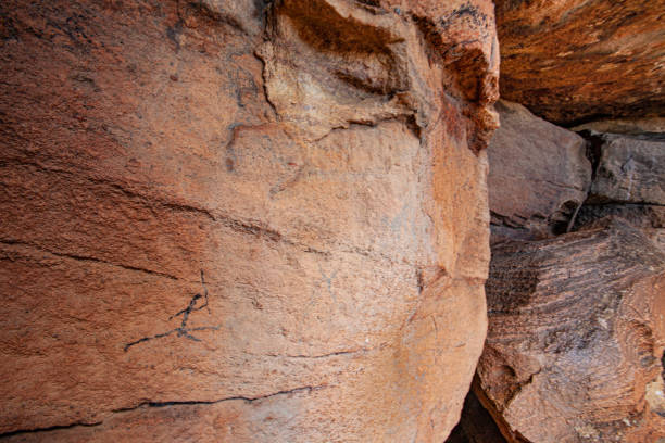 istock SOUTH AFRICAN PETROGLYPHS: CEDERBERG MOUNTAINS 1459061907