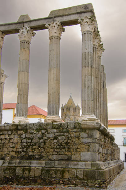 istock Old Roman Temple, Evora 1459118684