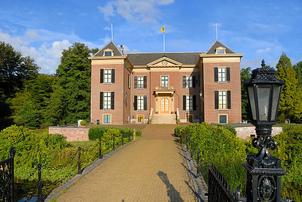 istock Castle Doorn in the Netherlands 145912683