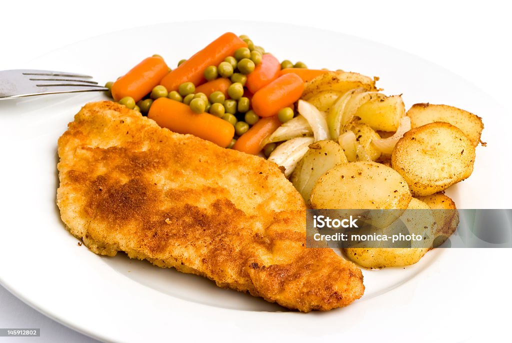 Schnitzel vienense com batatas fritas - Foto de stock de Almoço royalty-free