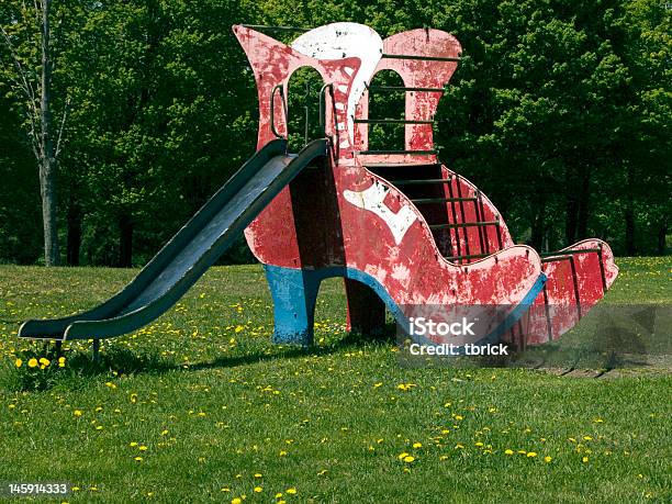 Foto de Playground Calçado Slide e mais fotos de stock de Cantiga de ninar - Fantasia - Cantiga de ninar - Fantasia, Azul, Conto de Fadas