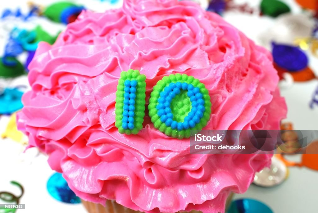 お祝いのカップケーキの 10 - カップケーキのロイヤリティフリーストックフォト