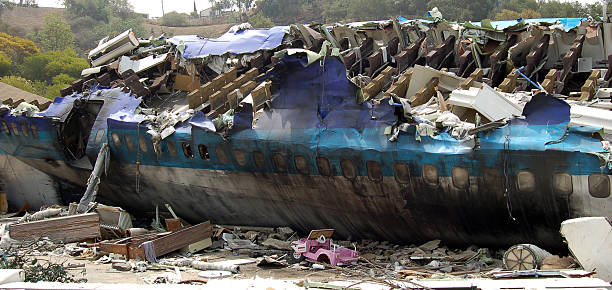 incidente aereo - fusoliera foto e immagini stock