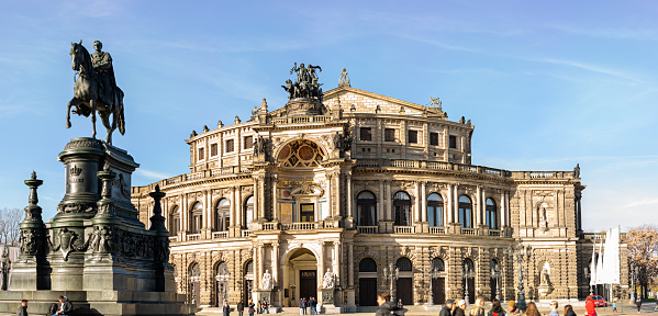 On November 12th, 2022, the Semperoper, the opera house of the Sächsische Staatsoper Dresden and the concert hall of the Staatskapelle Dresden. It is also home to the Semperoper Ballett.