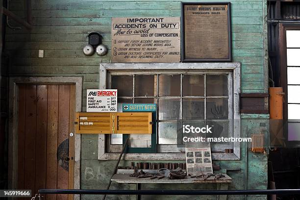 Foremans Escritório - Fotografias de stock e mais imagens de Aço - Aço, Bigorna, Calor