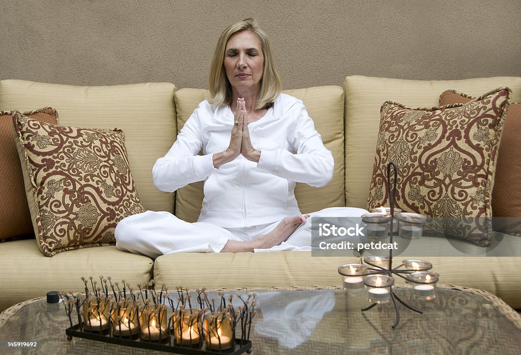 Praticar ioga - Royalty-free Adulto Foto de stock