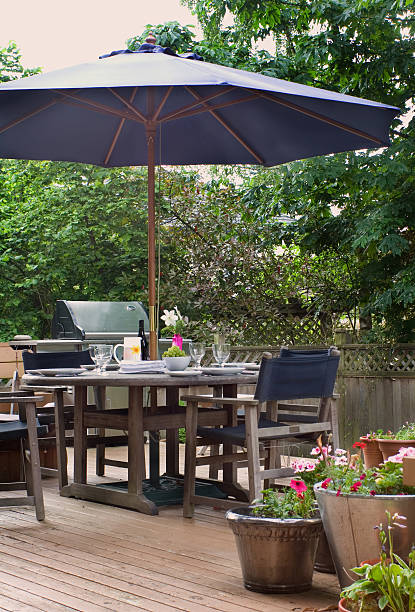 istock lunch on the patio 145922131