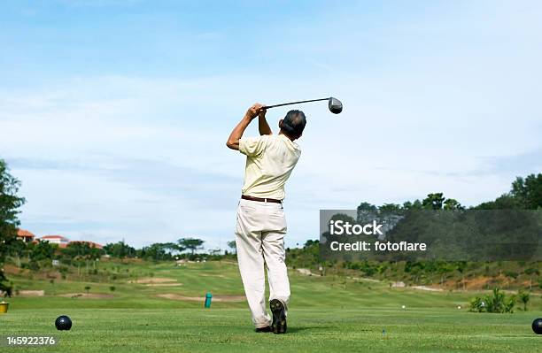 Oscillazione Di Golf - Fotografie stock e altre immagini di Golf - Golf, Uomini anziani, Swing