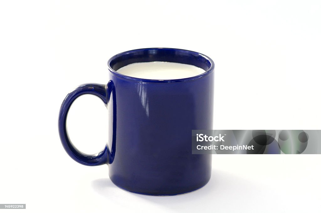 Coppa blu scuro - Foto stock royalty-free di Alimentazione sana