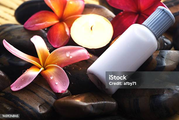 Aromatherapie Und Entspannung Im Spa Stockfoto und mehr Bilder von Alternative Behandlungsmethode - Alternative Behandlungsmethode, Aromatherapie, Asien