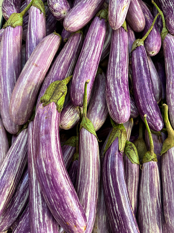 Indian food eggplant chutney, also known as brinjal chutney, is a vegetarian, healthy, traditional and popular side dish for items like chapati and roti.