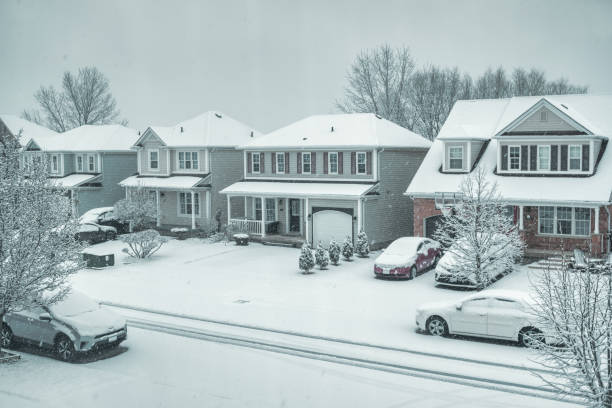 istock Houses Residential District Winter Snow 1459383624