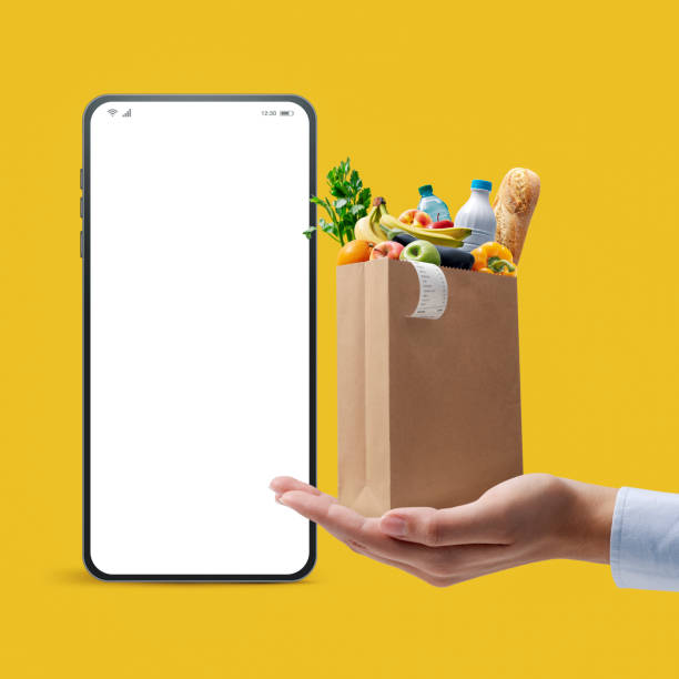 istock Online grocery shopping and delivery service 1459390105