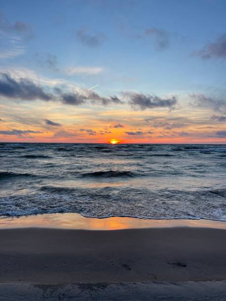 istock Lake Michigan Sunset 1459409631