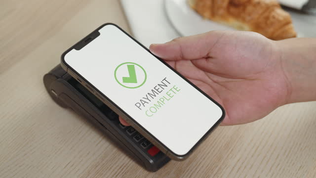 Paying with Contactless payment