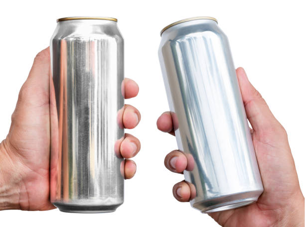 istock Hand hold mockup shiny aluminum slim can isolated on white background with clipping path 1459539138