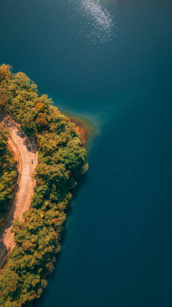 istock The GORGEOUS Dinghu Lake 1459561624