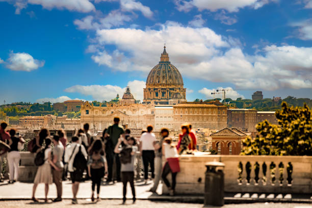 rzym, włochy - 11 maja 2018 r.: panoramiczny malowniczy widok na plac piazza del popolo z tarasu pincio w villa borghese - people of freedom italian party zdjęcia i obrazy z banku zdjęć