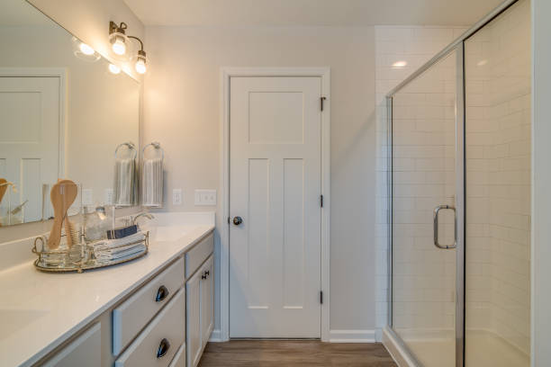 istock Standard bathroom in new home 1459829489