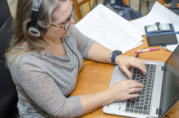 istock Woman working at home 1459851690