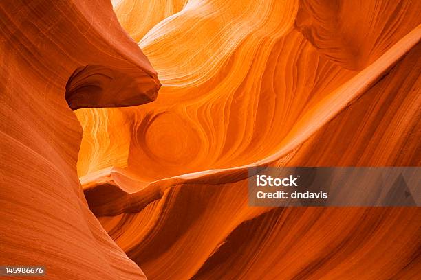 Lower Antelope Canyon - Fotografias de stock e mais imagens de Abstrato - Abstrato, Arenito, Arizona