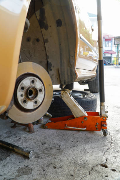 Where To Place Floor Jack On Truck where-to-place-floor-jack-on-truck