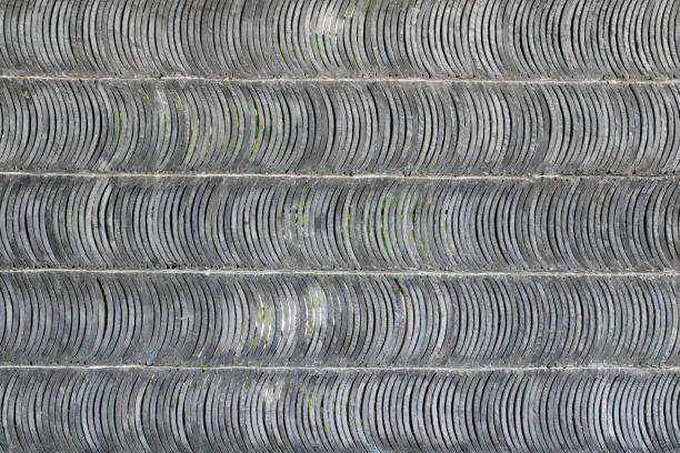 Background wall composed of traditional Chinese tiles
